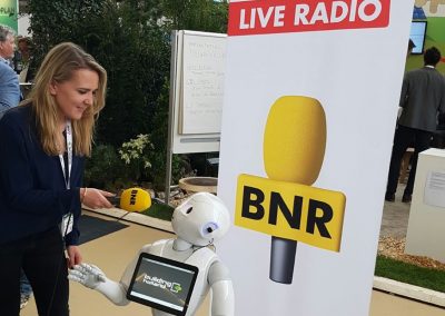 robot live on radio