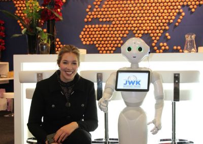 RobotXperience,robot-op-beurs-Berlijn-JWK